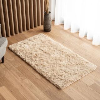 👌 Prohlédněte si všechny moderní plyšové koberce na GAZU.cz GAZU.cz -> Kusové koberce -> Koberce podle kolekcí a stylu ->...